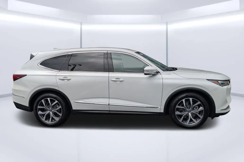 2022 Acura MDX Technology photo 1