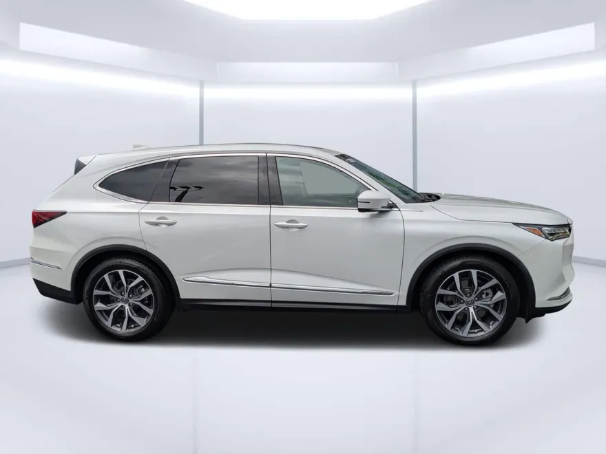 2022 Acura MDX Technology photo 1