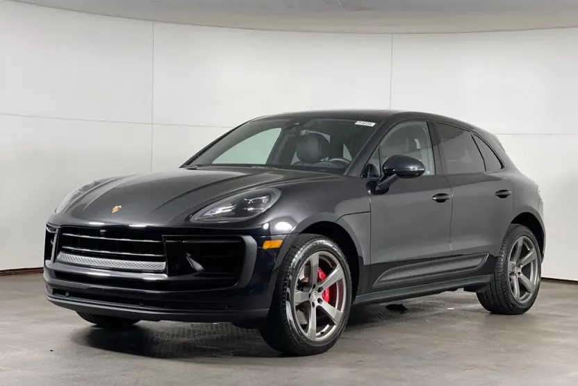 2022 Porsche Macan S photo 1