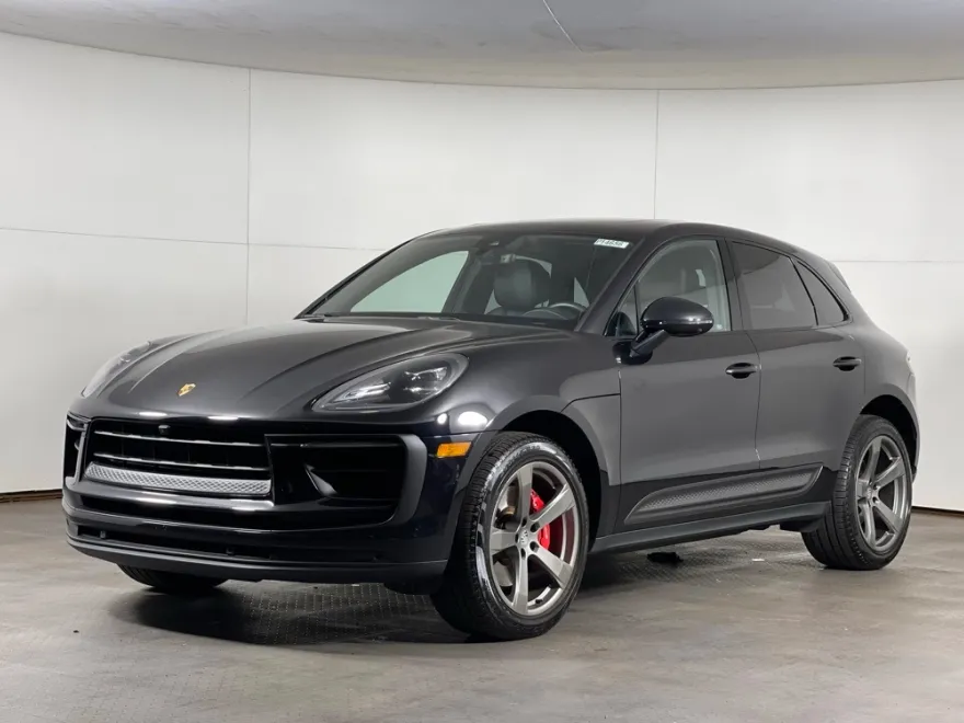 2022 Porsche Macan S photo 1