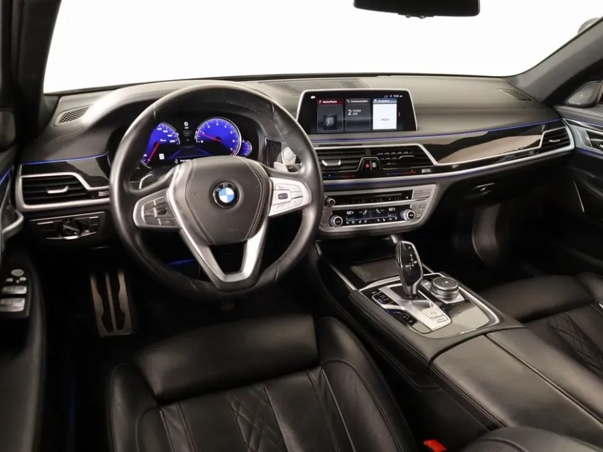 2019 Bmw 750i Sedan photo 1