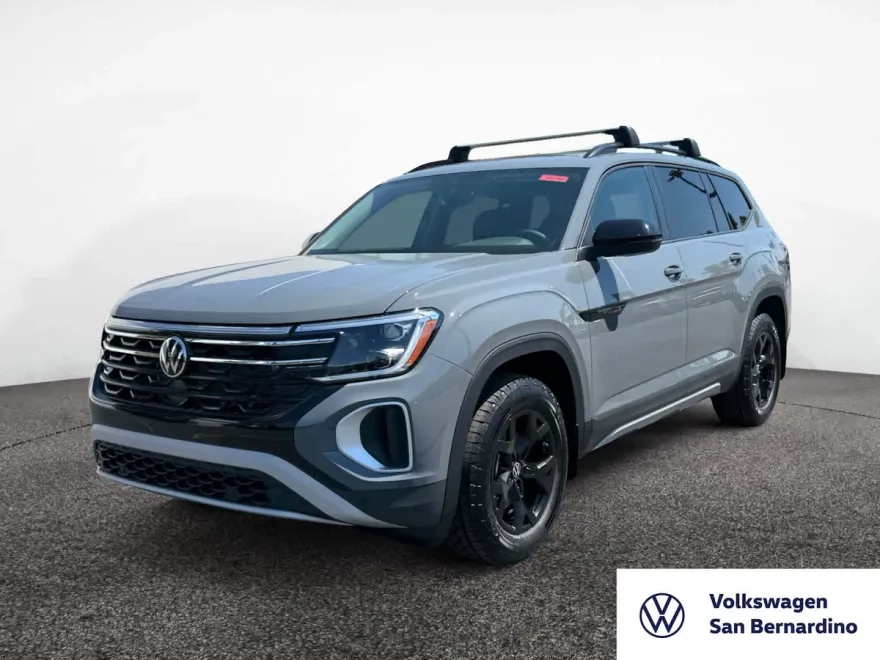 2026 Volkswagen Atlas Peak Edition SE photo 1