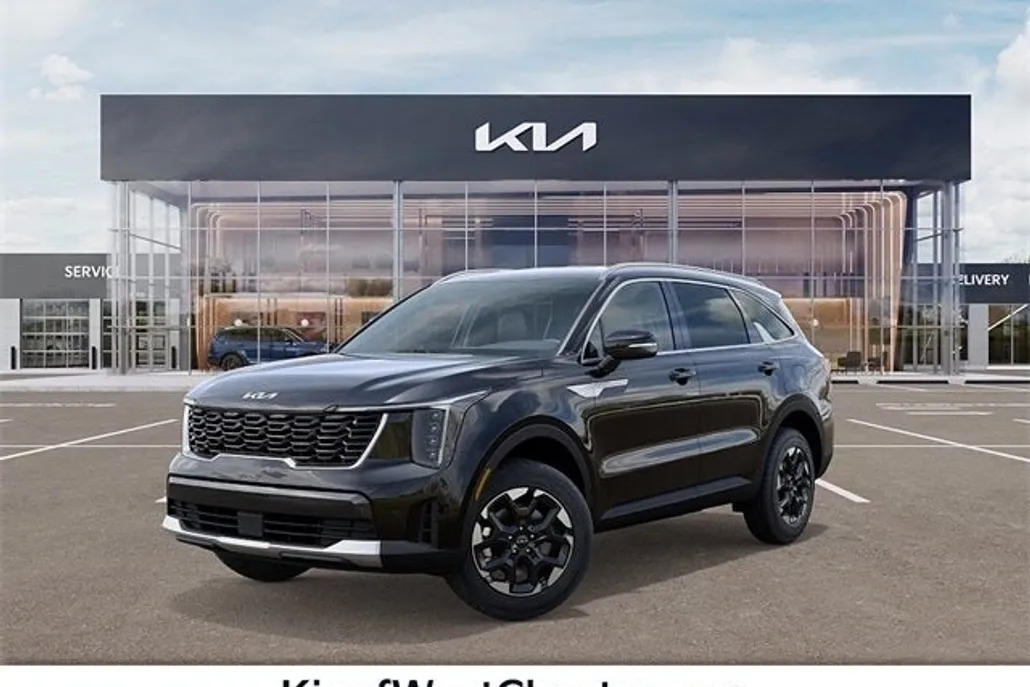 2025 Kia Sorento S photo 1