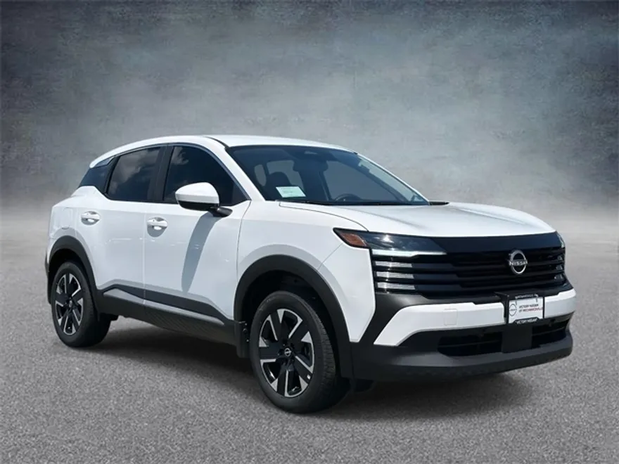 2025 Nissan Kicks SV photo 1