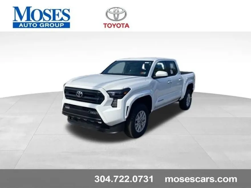 2025 Toyota Tacoma SR5 photo 1
