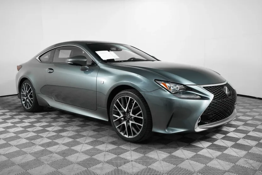 2017 Lexus RC 300 AWD photo 1