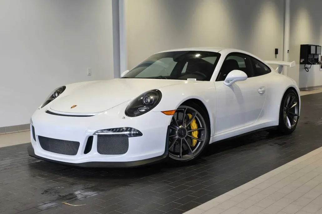 2015 Porsche 911 GT3 Coupe photo 1