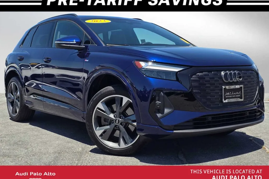 2023 Audi Q4 50 E-tron Premium Plus photo 1