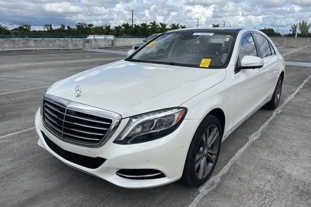 2015 Mercedes Benz S 550 photo 1