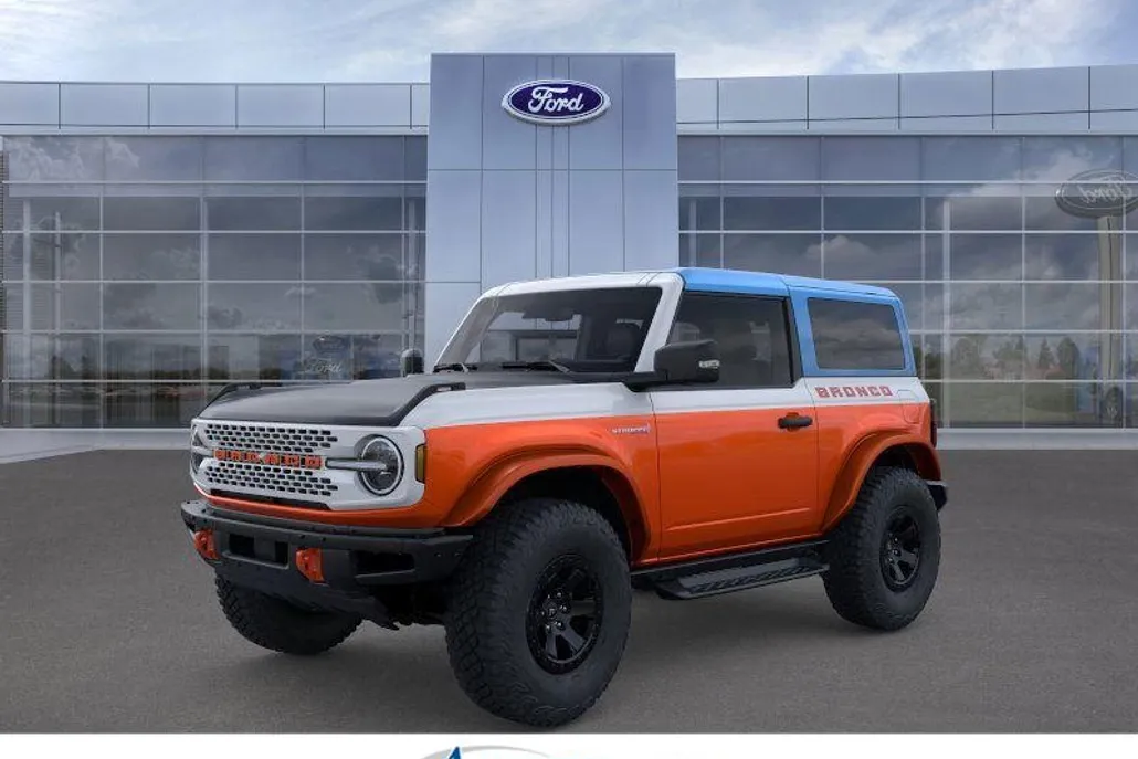2025 Ford Bronco First Edition photo 1
