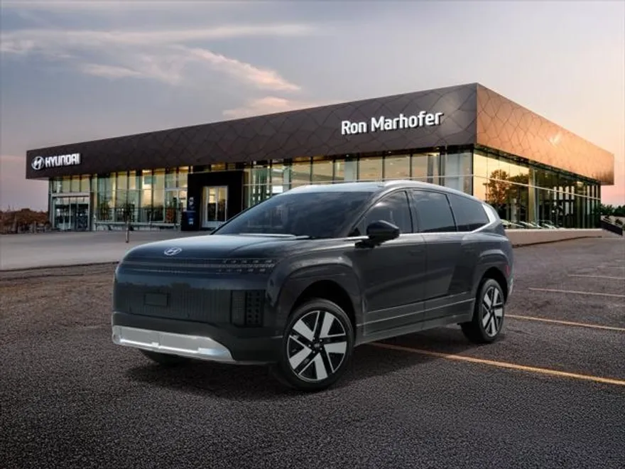 2026 Hyundai Ioniq SEL photo 1