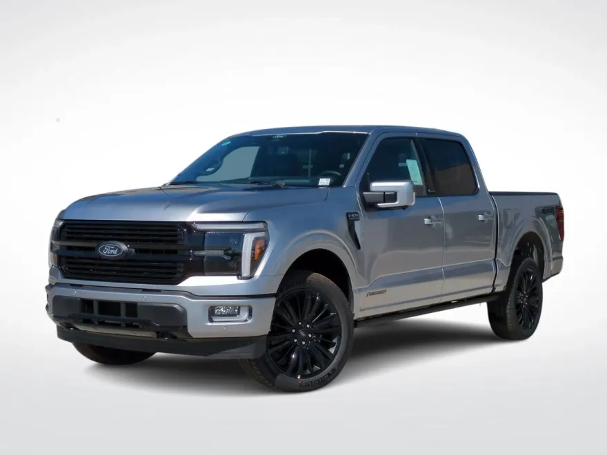 2025 Ford F-150 Platinum photo 1