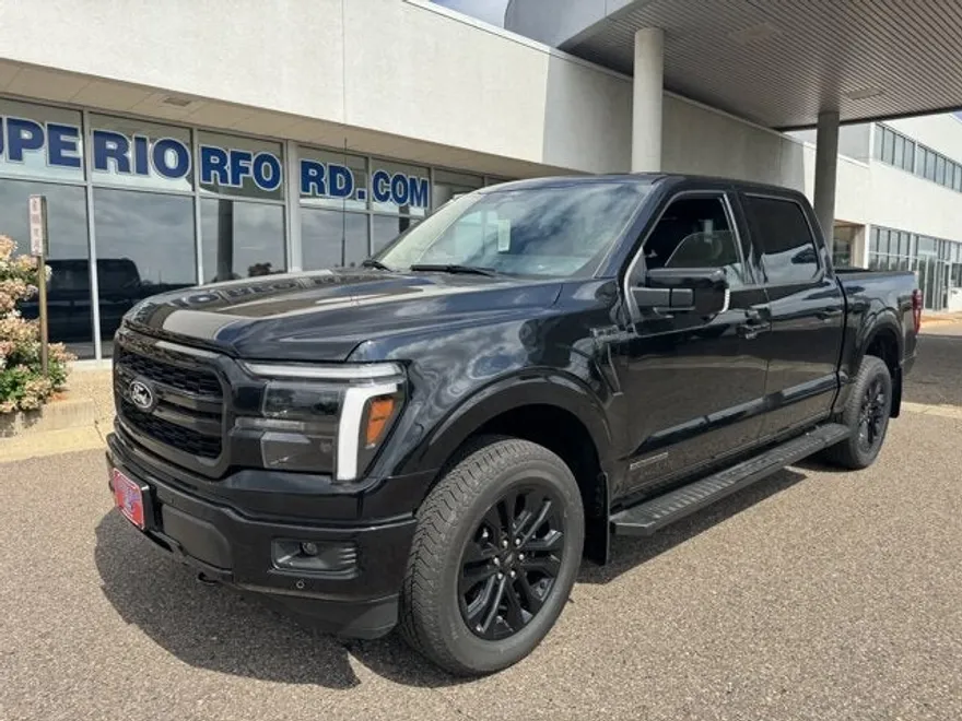2025 Ford F-150 Lariat photo 1
