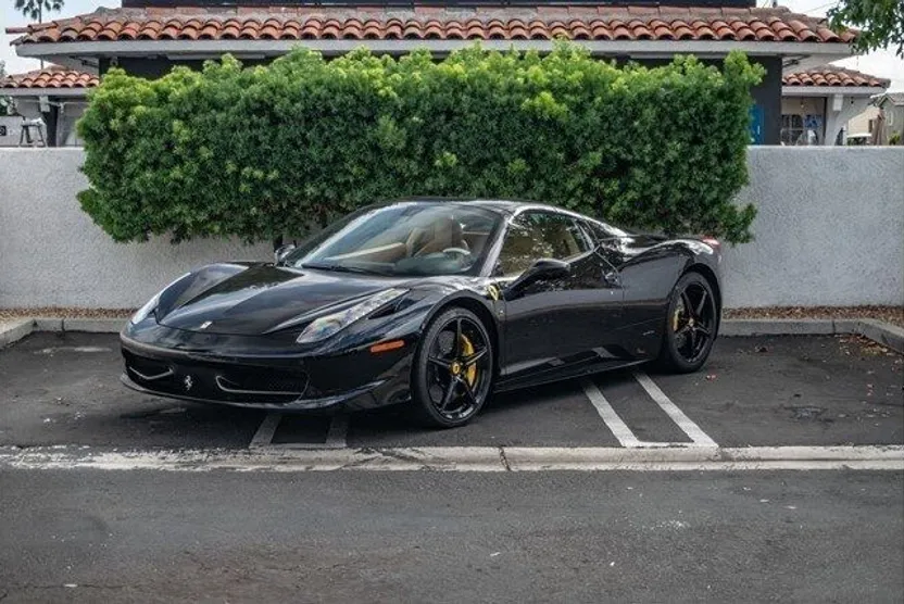 2013 Ferrari 458 Spider Base photo 1