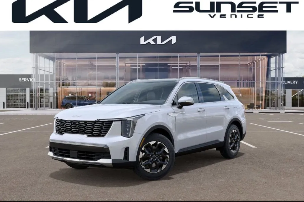 2025 Kia Sorento S photo 1