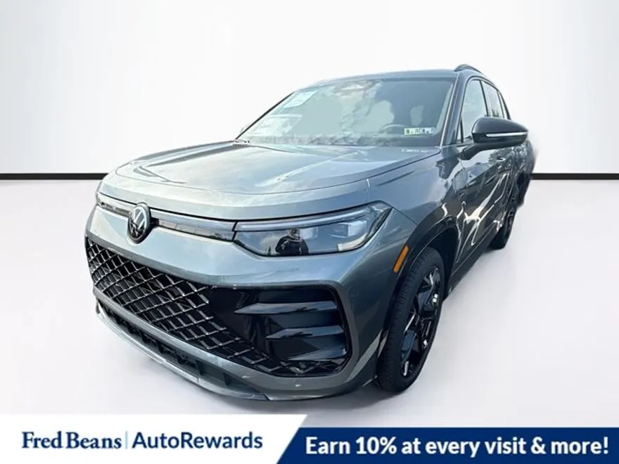 2025 Volkswagen Tiguan SE R-Line Black photo 1