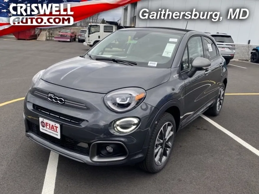 2023 Fiat 500X Sport photo 1