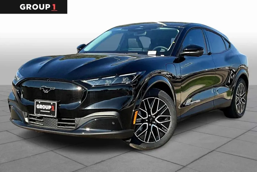 2025 Ford Mustang Mach-E Premium photo 1