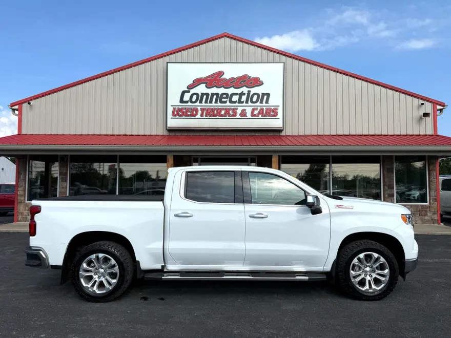 2023 Chevrolet Silverado 1500 LTZ photo 1