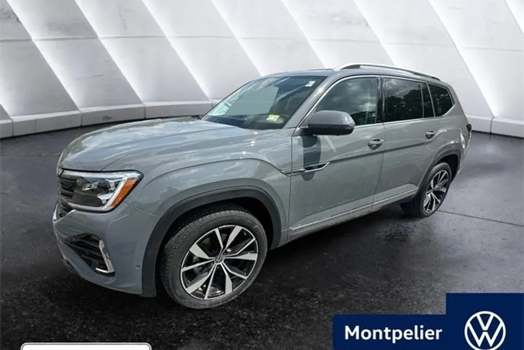 2025 Volkswagen Atlas SEL Premium R-Line photo 1