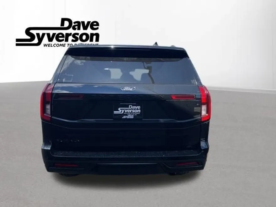 2025 Ford Expedition Platinum photo 1