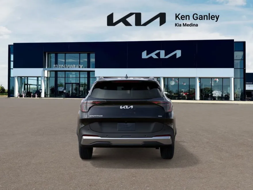 2026 Kia Sportage EX photo 1