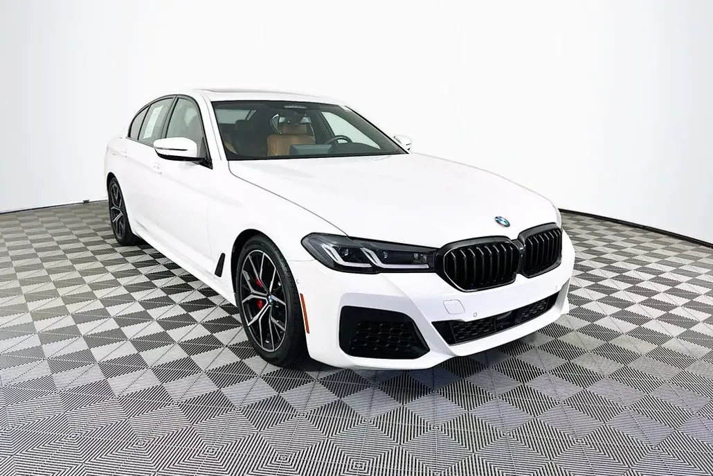 2023 Bmw M550i xDrive photo 1