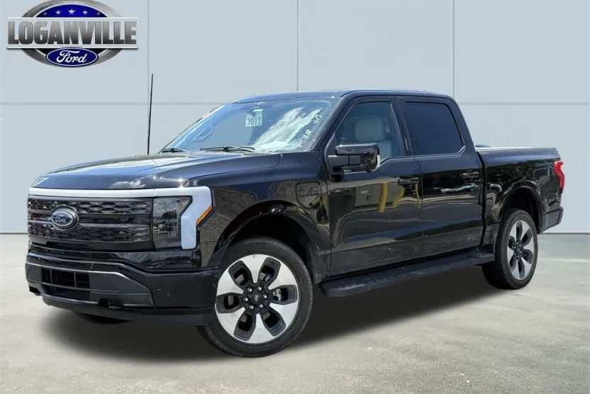 2023 Ford F-150 Lightning Platinum photo 1