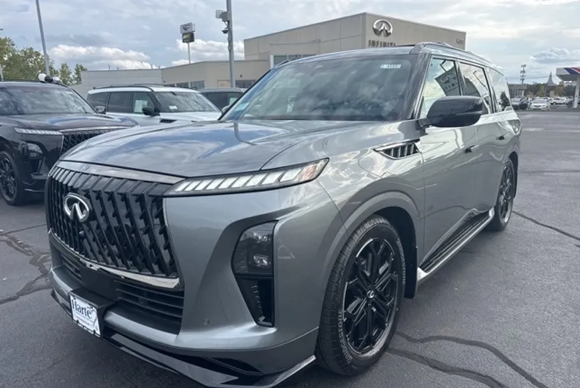 2026 Infiniti QX80 Sensory photo 1