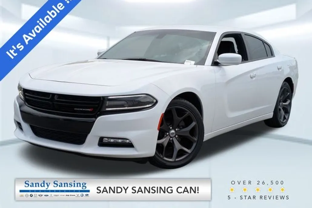 2017 Dodge Charger SXT photo 1