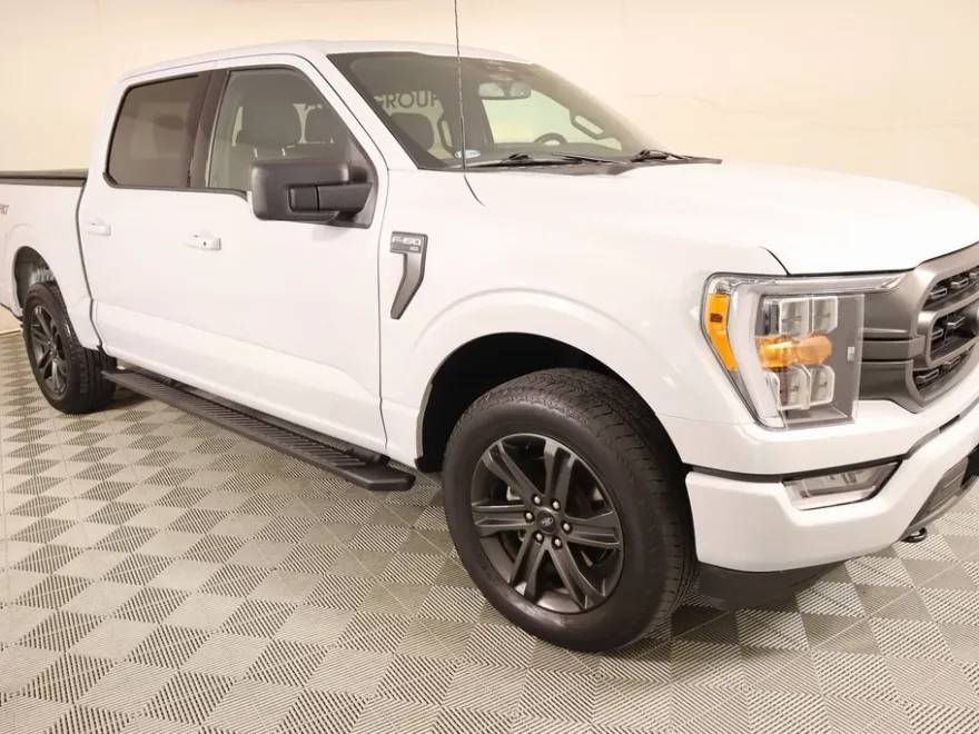 2022 Ford F-150 XLT photo 1
