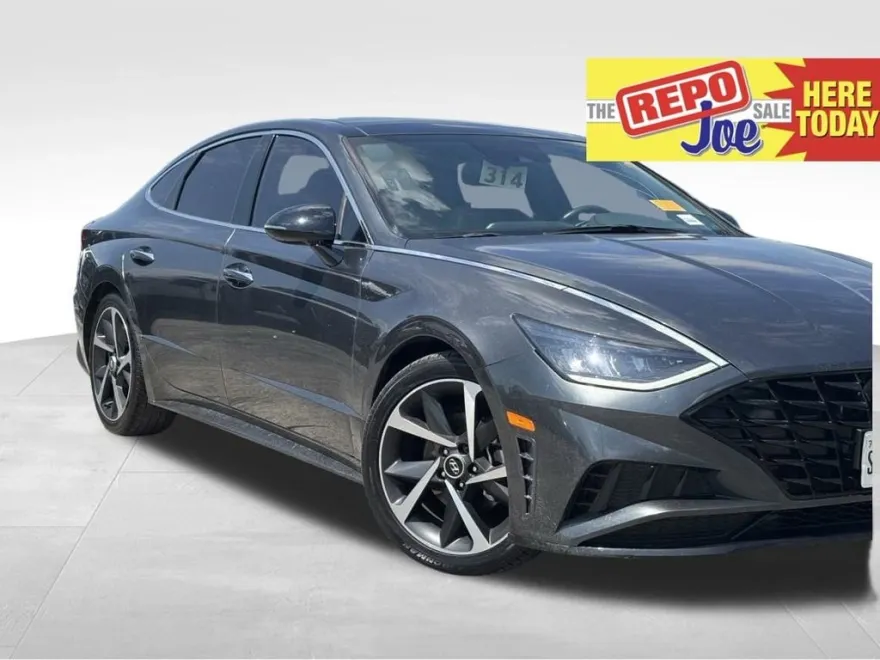 2023 Hyundai Sonata SEL Plus photo 1