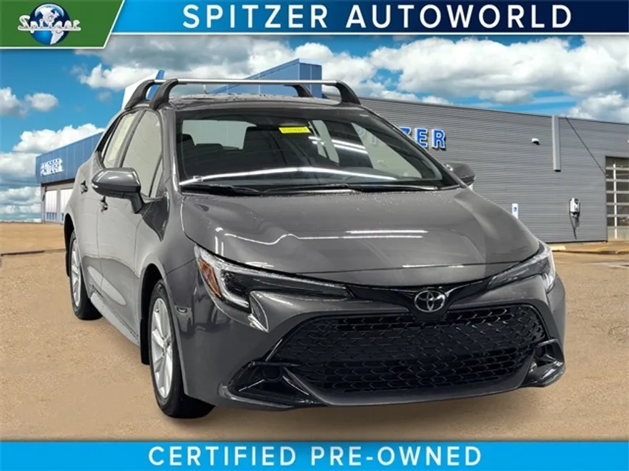 2024 Toyota Corolla SE photo 1