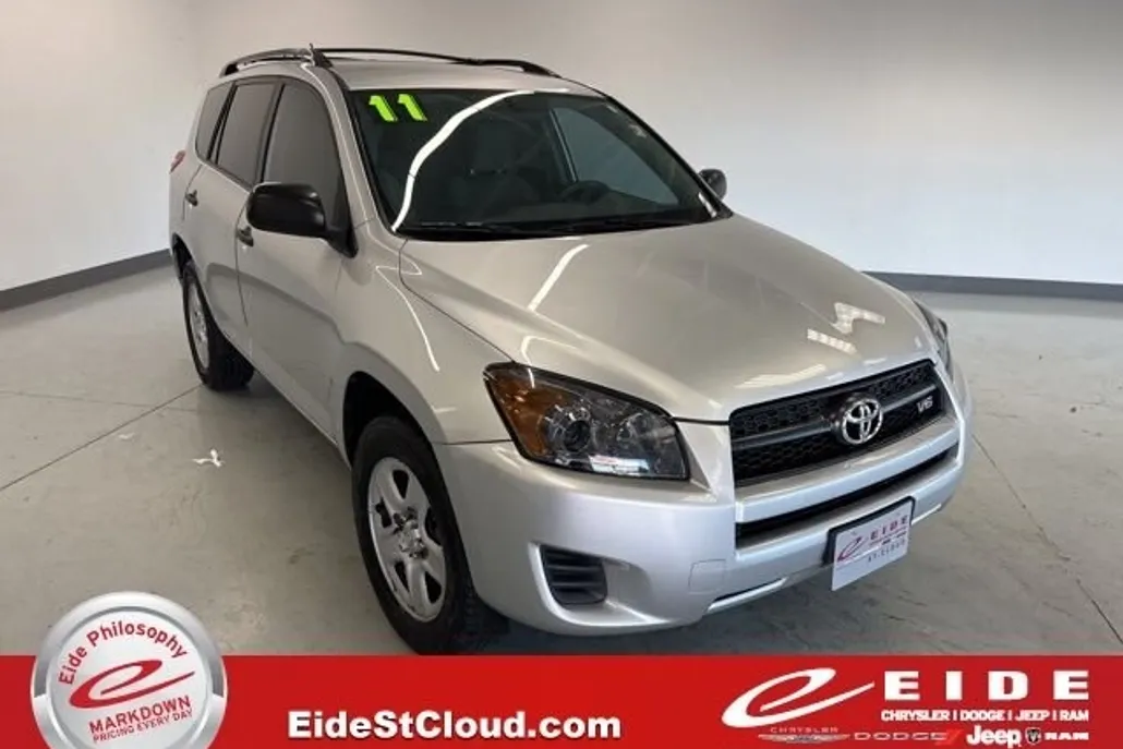 2011 Toyota RAV4 Base photo 1