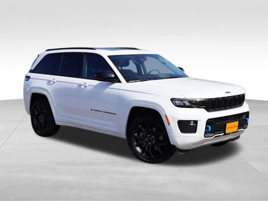 2023 Jeep Grand Cherokee 4xe photo 1