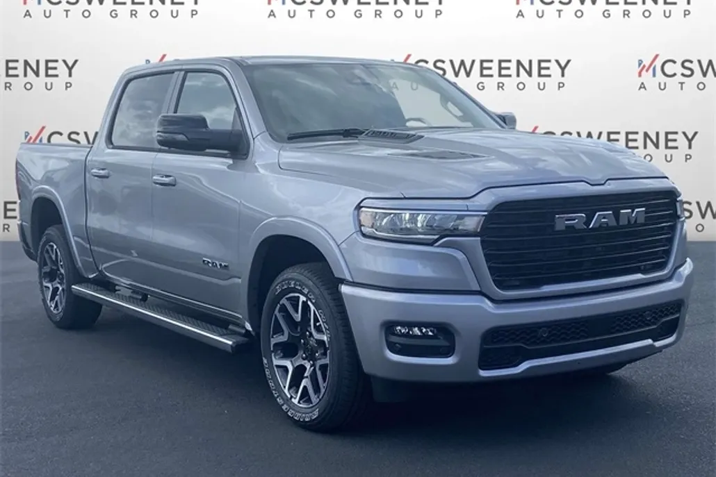 2025 Ram 1500 Laramie photo 1