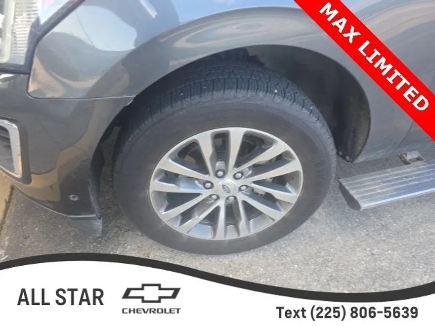 2018 Ford Expedition MAX Limited photo 1