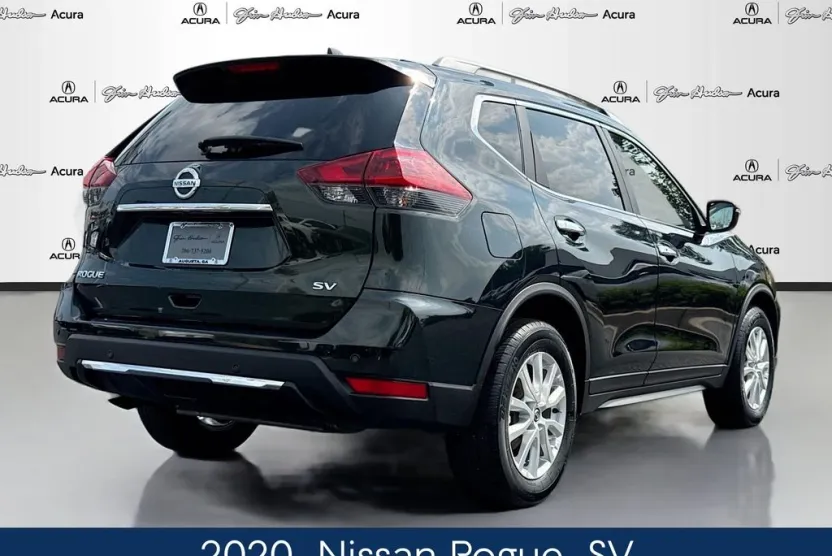 2020 Nissan Rogue SV photo 1
