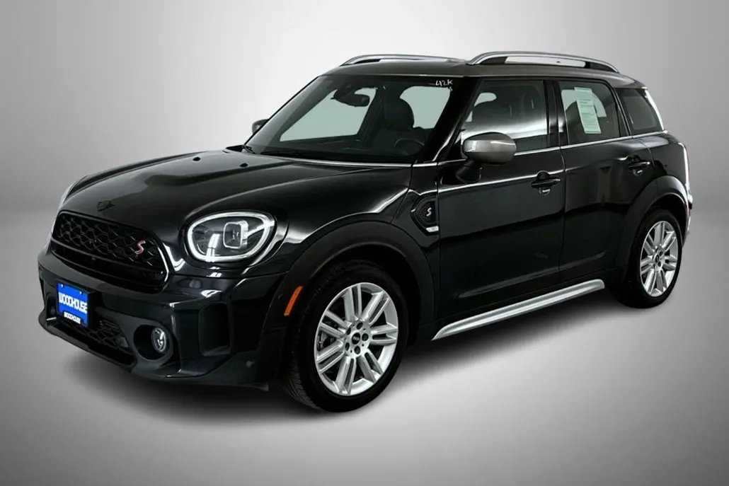 2023 Mini Cooper S ALL4 photo 1