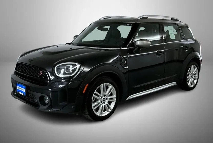 2023 Mini Cooper S ALL4 photo 1