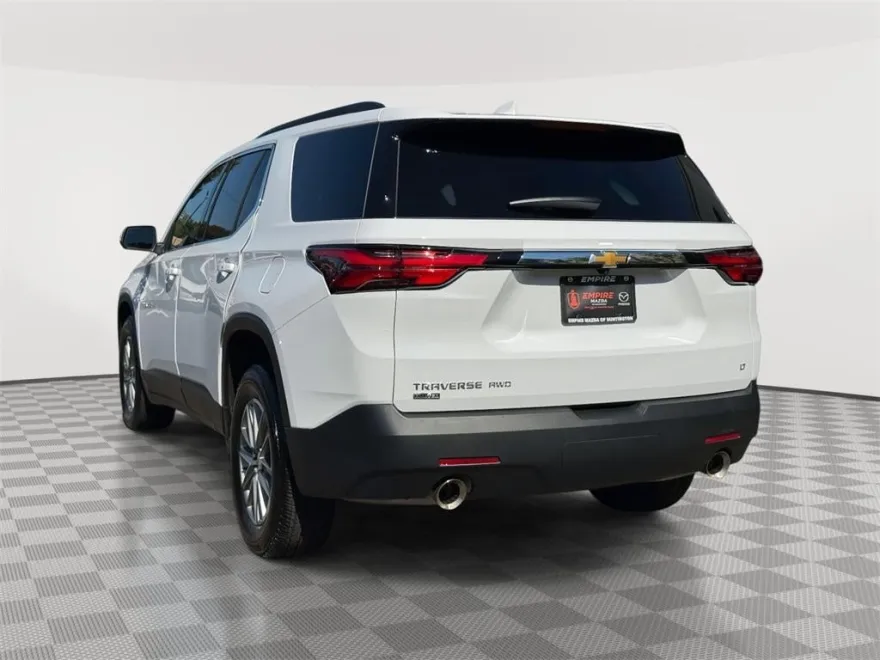 2024 Chevrolet Traverse Cloth photo 1