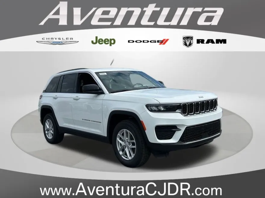 2025 Jeep Grand Cherokee Laredo Altitude photo 1