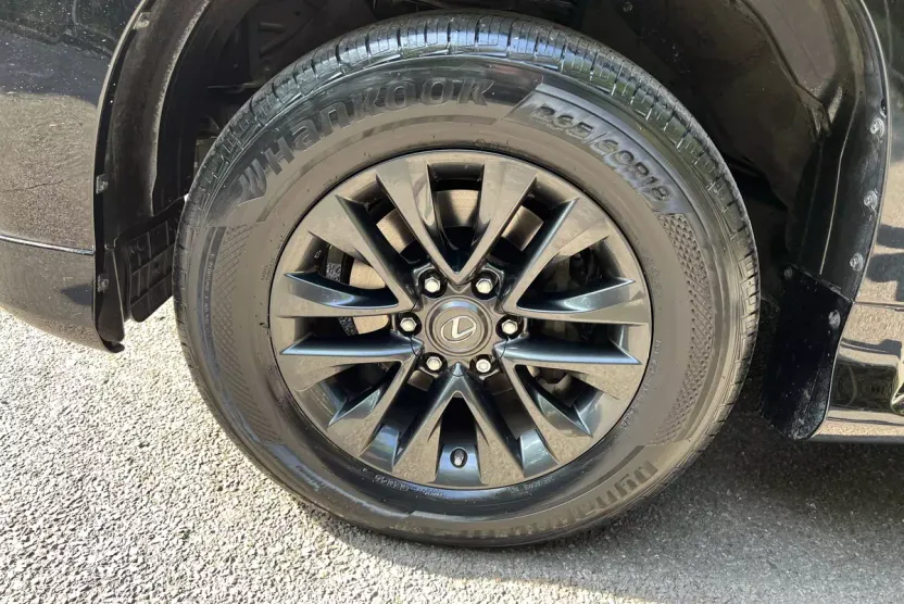 2022 Lexus GX 460 photo 1