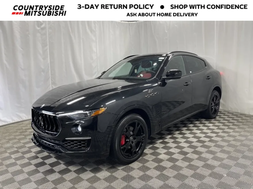 2022 Maserati Levante GT photo 1