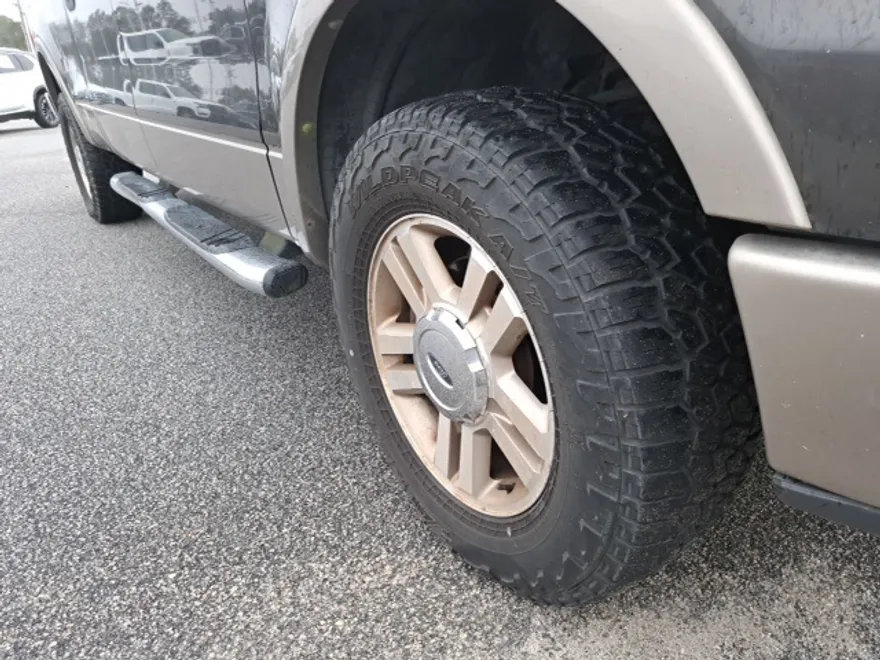 2006 Ford F-150 Lariat photo 1