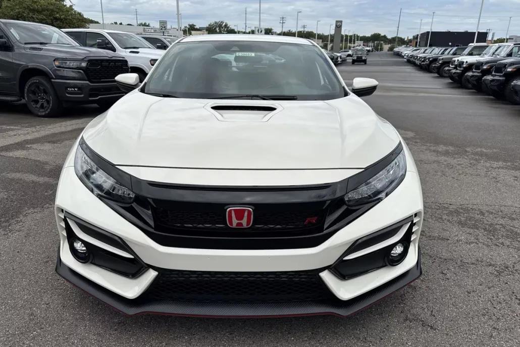 2021 Honda Civic Type R Touring Hatchback photo 1