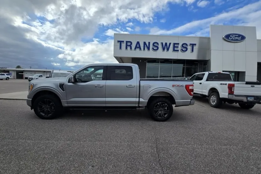 2022 Ford F-150 Lariat photo 1