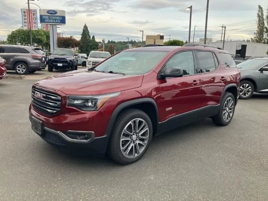 2017 Gmc Acadia SLT photo 1