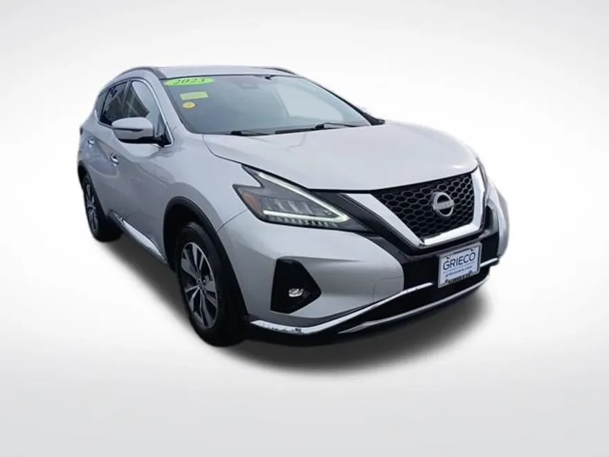 2023 Nissan Murano SV photo 1