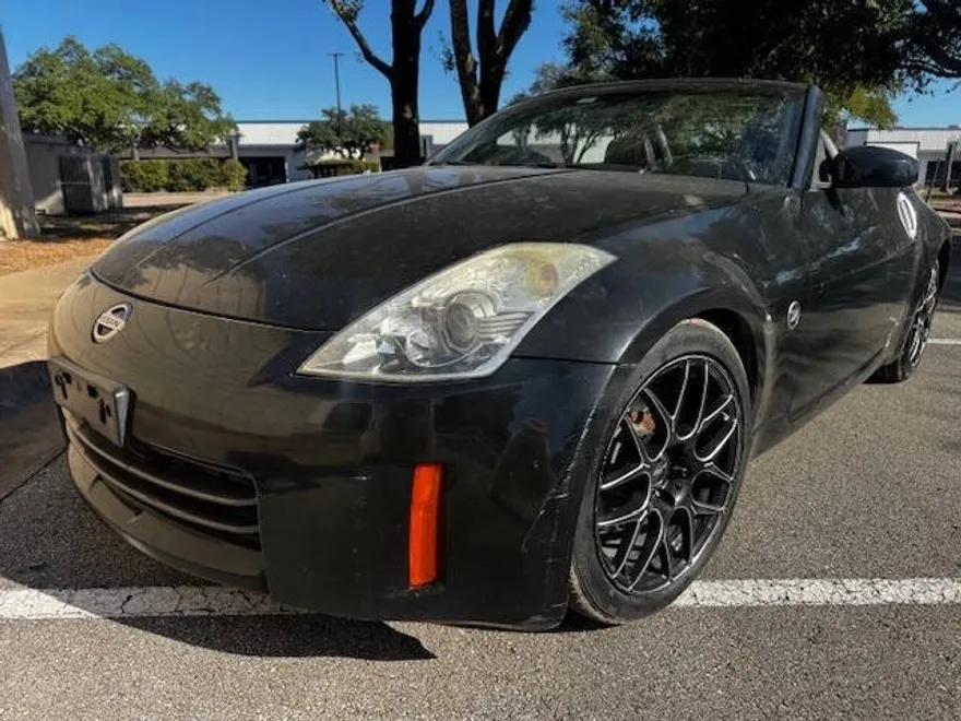 2006 Nissan 350Z Touring photo 1